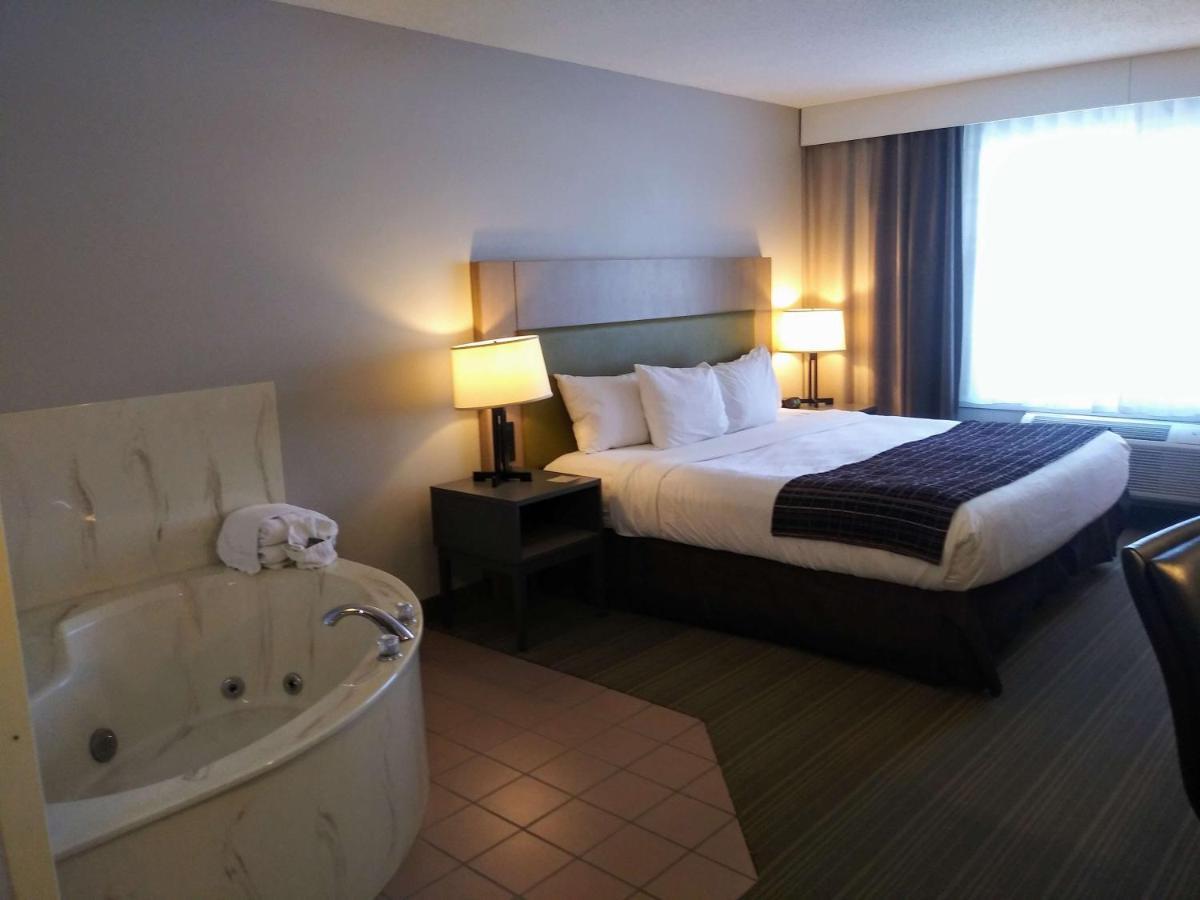 Country Inn & Suites By Radisson, Grand Rapids, Mn Esterno foto